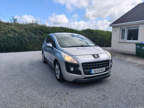 Peugeot 3008 Hatchback, Diesel, 2013, Silver