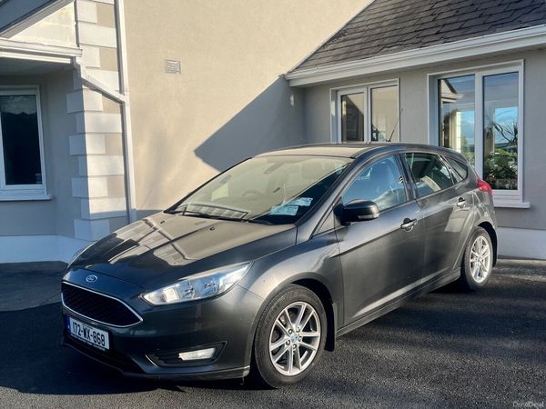 Ford Focus Hatchback, Diesel, 2017, Grey