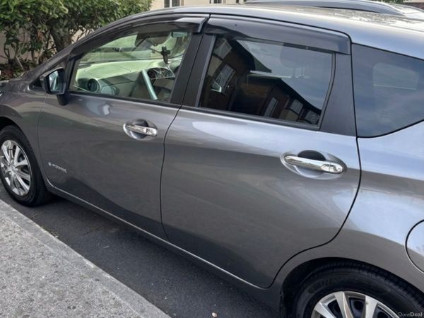 Nissan Note MPV, Petrol Hybrid, 2019, Grey