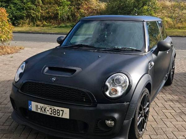Mini Cooper Hatchback, Diesel, 2011, Grey