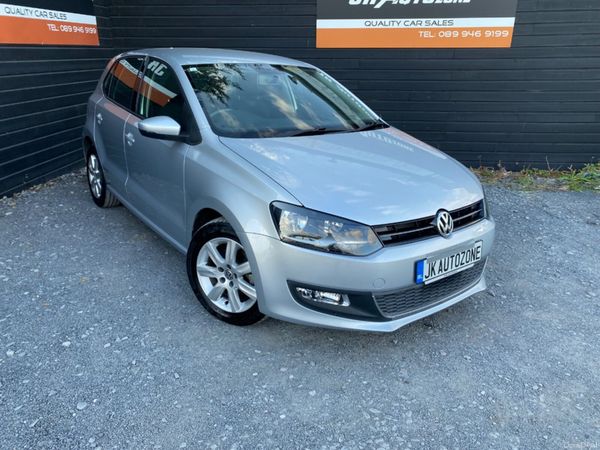 Volkswagen Polo Hatchback, Petrol, 2013, Silver