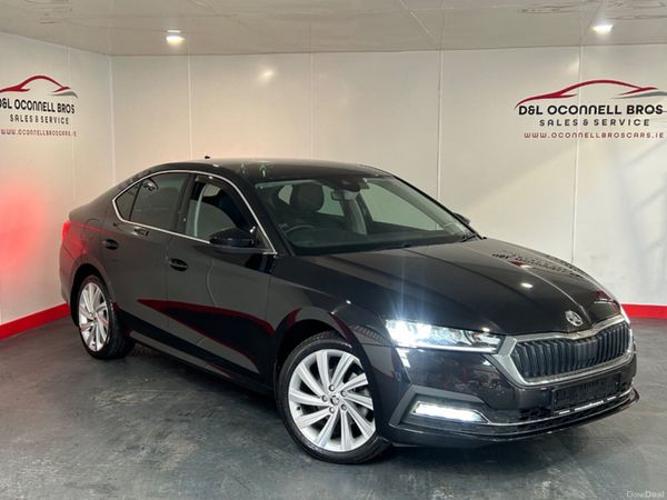 Skoda Octavia Hatchback, Diesel, 2023, Black