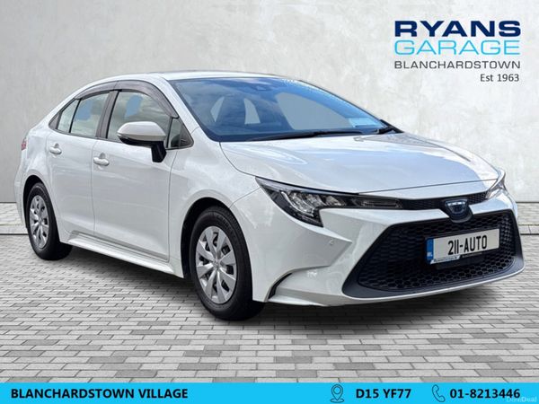 Toyota Corolla Saloon, Petrol Hybrid, 2021, White