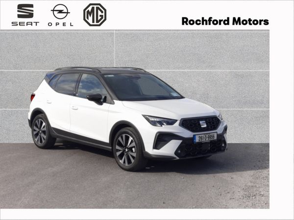 SEAT Arona Hatchback, Petrol, 2026, White