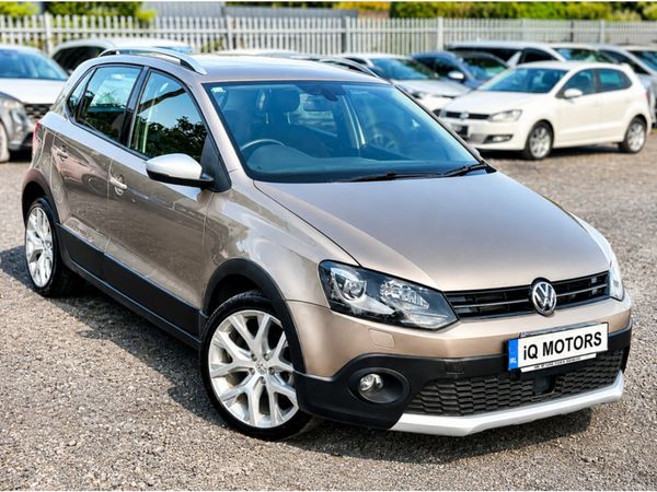 Volkswagen Polo Hatchback, Petrol, 2014, Beige