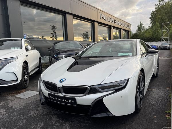 BMW i8 Coupe, Petrol Plug-in Hybrid, 2017, White