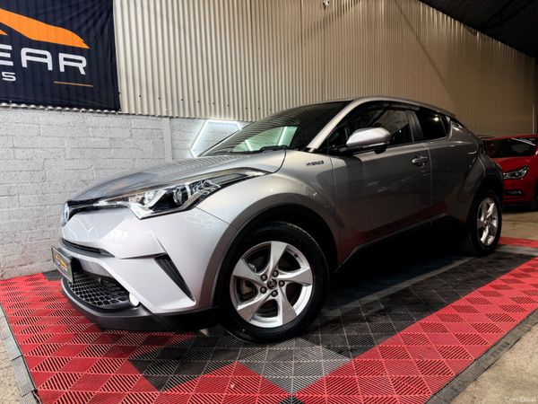Toyota C-HR SUV, Petrol Hybrid, 2017, Silver
