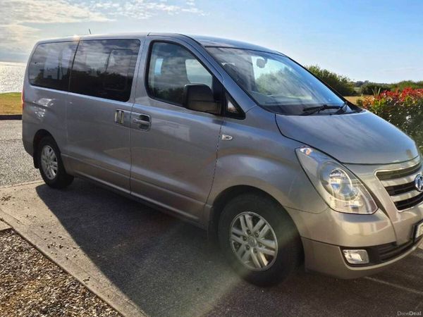 Hyundai Montana MPV, Diesel, 2017, Grey