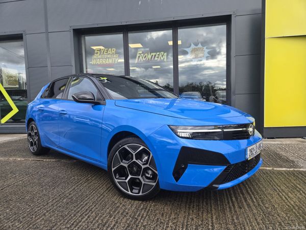 Opel Astra Hatchback, Diesel, 2026, Blue