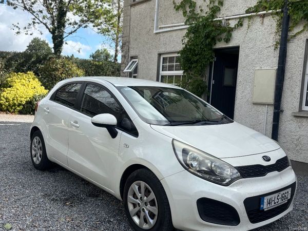 Kia Rio Hatchback, Diesel, 2014, White