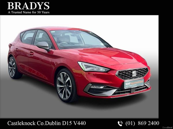 SEAT Leon Hatchback, Petrol, 2020, Red