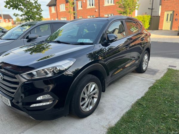 Hyundai Tucson SUV, Diesel, 2016, Black