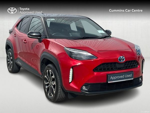 Toyota Yaris Cross Hatchback, Petrol Hybrid, 2023, Red