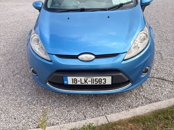 Ford Fiesta Hatchback, Diesel, 2010, Blue