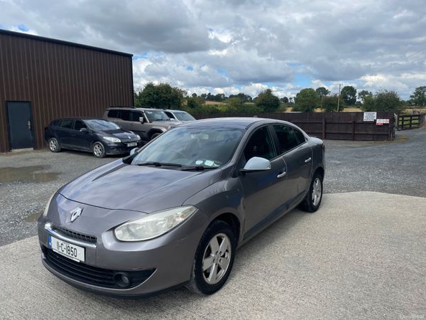 Renault Fluence Saloon, Diesel, 2011, Grey