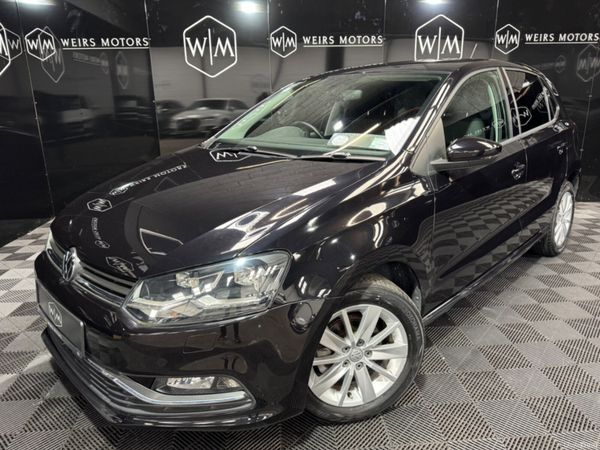 Volkswagen Polo Hatchback, Petrol, 2015, Black