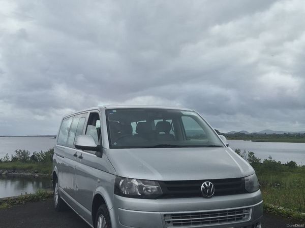 Volkswagen Shuttle MPV, Diesel, 2011, Silver