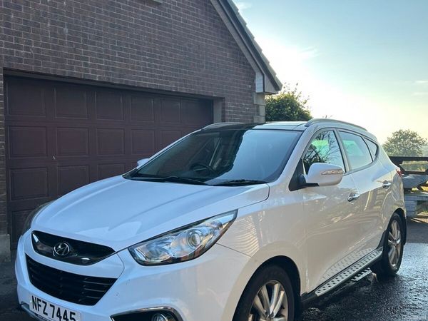 Hyundai ix35 SUV, Diesel, 2013, White