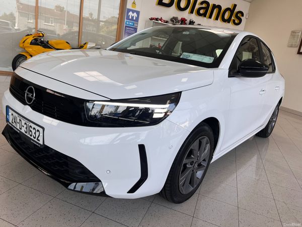 Opel Corsa Hatchback, Petrol, 2024, White