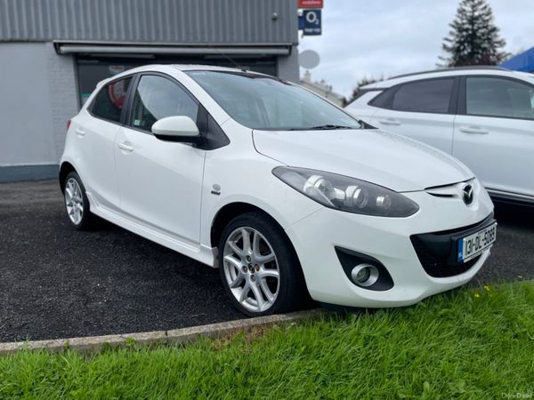 Mazda Mazda2 Hatchback, Petrol, 2013, White