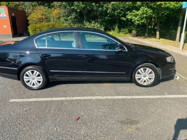Volkswagen Passat Saloon, Petrol, 2007, Black