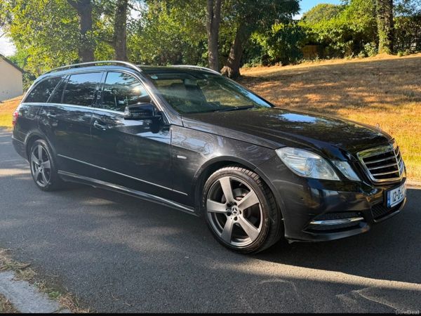 Mercedes-Benz E-Class Estate, Diesel, 2012, Black