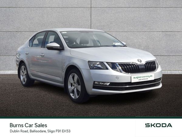 Skoda Octavia Saloon, Petrol, 2018, Grey