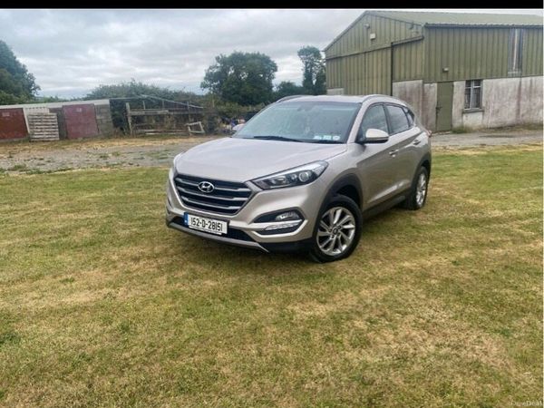 Hyundai Tucson SUV, Diesel, 2015, Beige