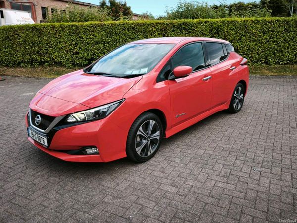 Nissan Leaf Hatchback, Electric, 2019, Red