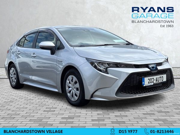 Toyota Corolla Saloon, Petrol Hybrid, 2020, Silver