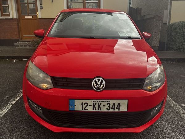 Volkswagen Polo Hatchback, Petrol, 2012, Red