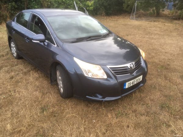 Toyota Avensis Saloon, Petrol, 2009, Blue