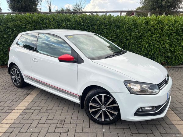 Volkswagen Polo Hatchback, Petrol, 2016, White