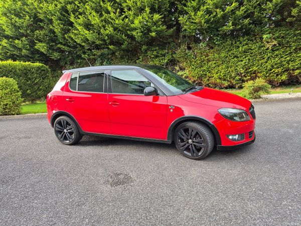 Skoda Fabia Hatchback, Petrol, 2013, Red