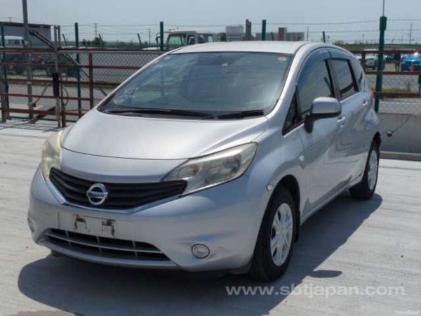 Nissan Note Hatchback, Petrol, 2014, Silver