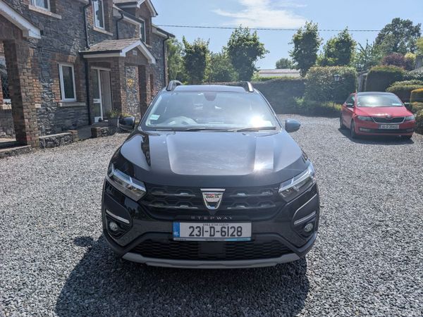 Dacia Sandero Stepway Hatchback, Petrol, 2023, Black