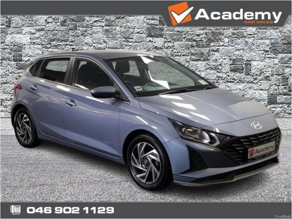 Hyundai i20 Hatchback, Petrol, 2024, Blue