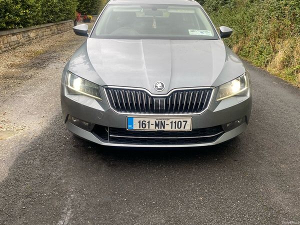 Skoda Superb Estate, Diesel, 2016, Grey