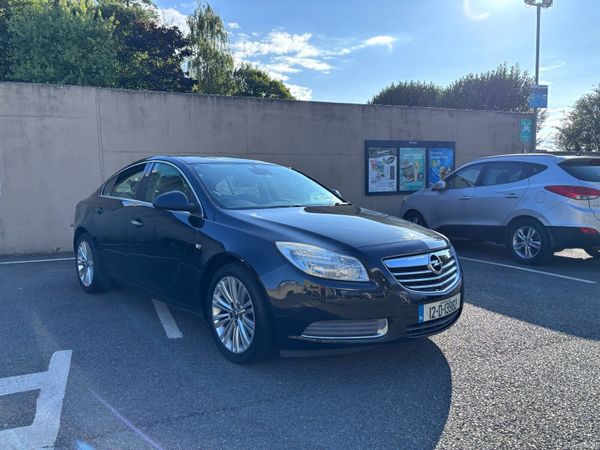 Opel Insignia Saloon, Petrol, 2012, Black