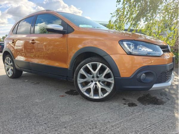 Volkswagen Polo SUV, Petrol, 2014, Orange