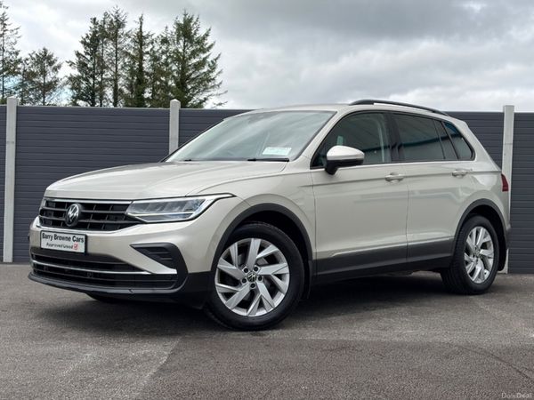 Volkswagen Tiguan Estate, Diesel, 2023, Silver
