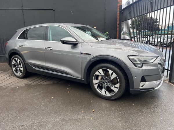 Audi e-tron SUV, Electric, 2022, Grey