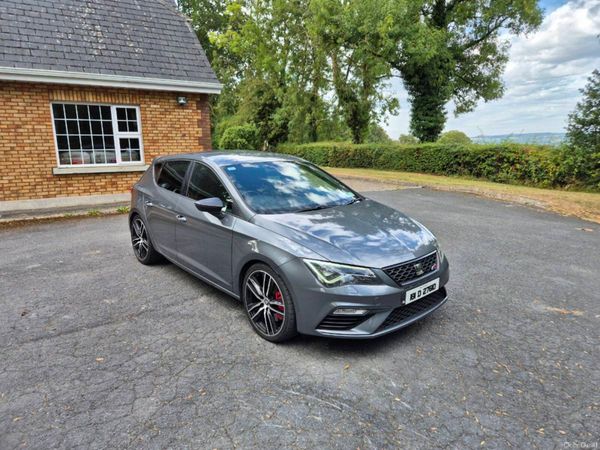 SEAT Leon Estate, Petrol, 2018, Grey