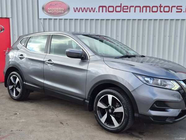 Nissan Qashqai MPV, Diesel, 2018, Grey