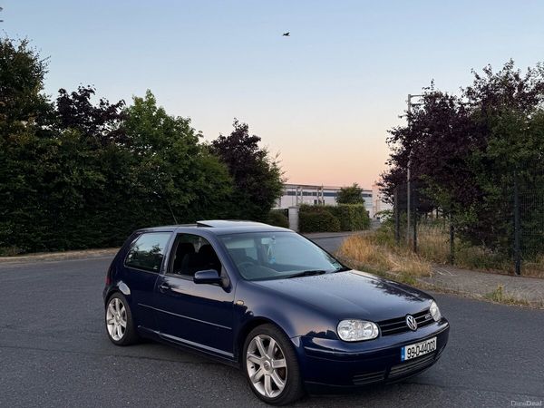 Volkswagen Golf Hatchback, Petrol, 1999, Blue
