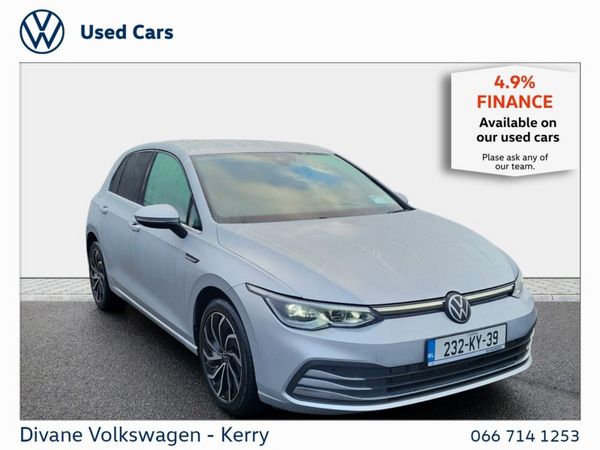 Volkswagen Golf Hatchback, Diesel, 2023, Silver