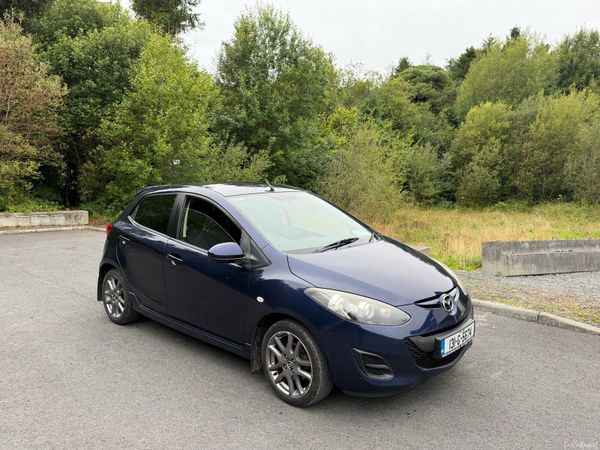 Mazda Mazda2 Hatchback, Petrol, 2013, Blue