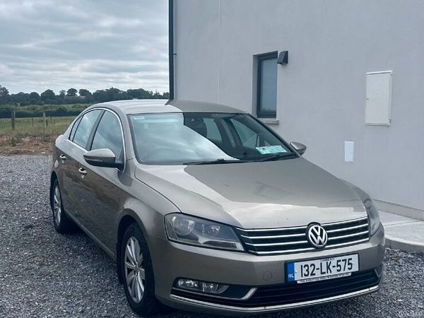 Volkswagen Passat Saloon, Diesel, 2013, Brown
