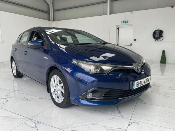 Toyota Auris Hatchback, Petrol Hybrid, 2016, Blue