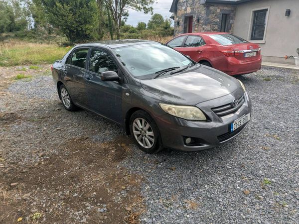 Toyota Corolla Saloon, Petrol, 2007, Grey